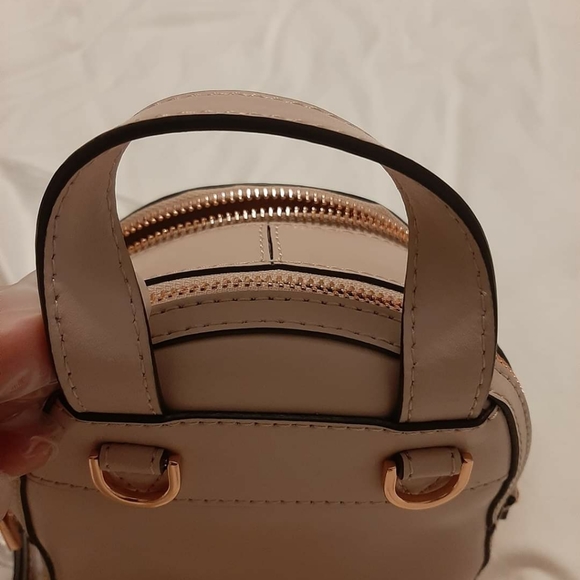 Michael Kors - Picture 8 of 9